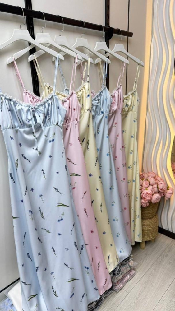 Платье-комбинация на тонких лямках 🌸 купить в Интернет-магазине Садовод База - цена 1700 руб Садовод интернет-каталог