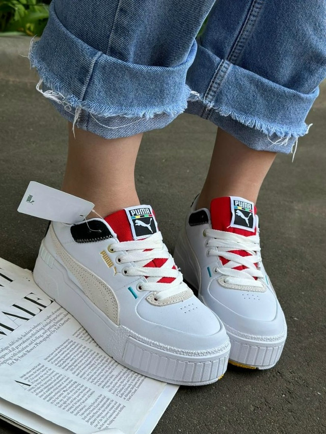 Кроссовки женские белые купить в Интернет-магазине Садовод База - цена 900 руб Садовод интернет-каталог