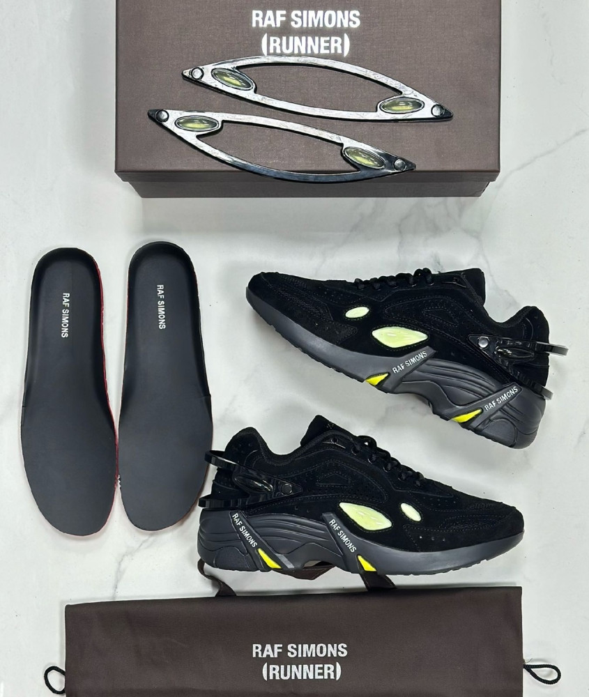 Кроссовки черные купить в Интернет-магазине Садовод База - цена 1800 руб Садовод интернет-каталог