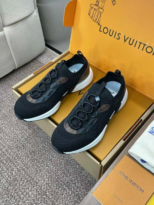 👟 Женские кроссовки купить в Интернет-магазине Садовод База - цена 15500 руб Садовод интернет-каталог