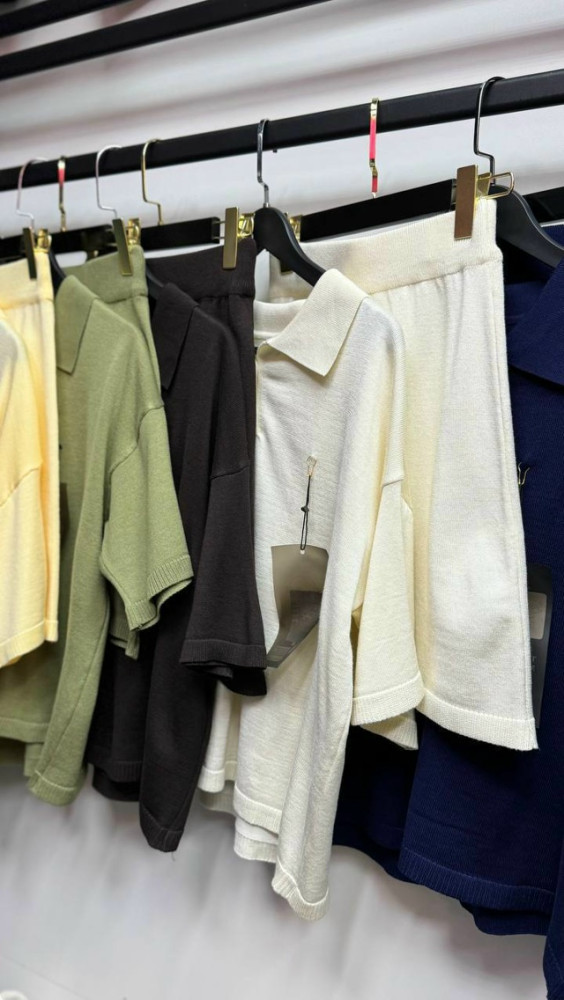 Женский костюм зеленый купить в Интернет-магазине Садовод База - цена 1500 руб Садовод интернет-каталог