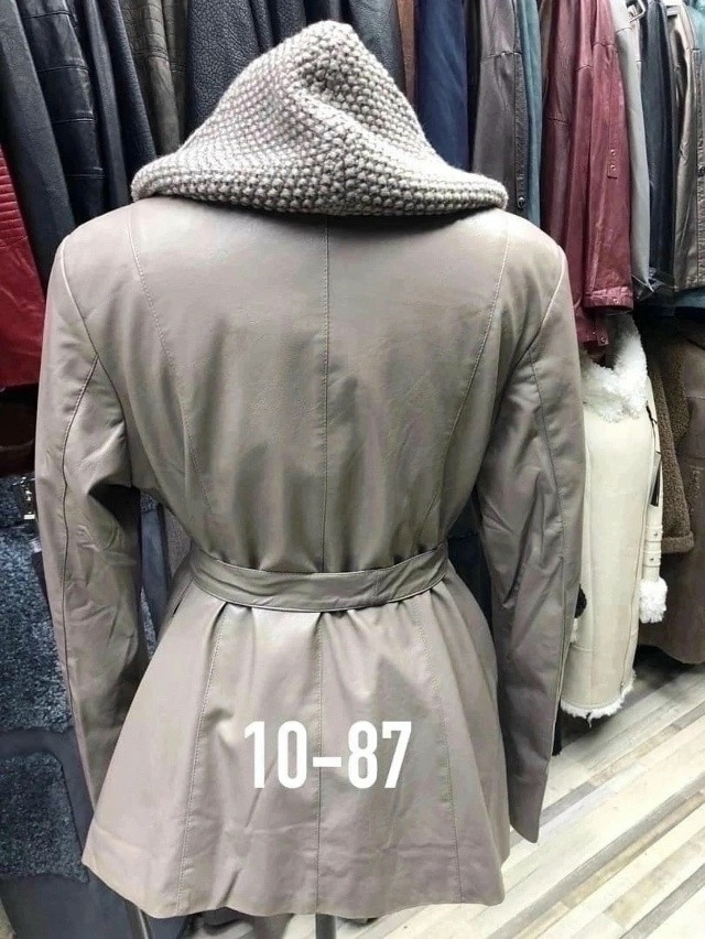 Куртка женская бежевая купить в Интернет-магазине Садовод База - цена 6499 руб Садовод интернет-каталог