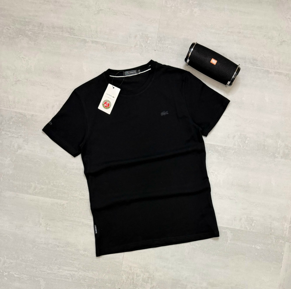 Мужская футболка черная