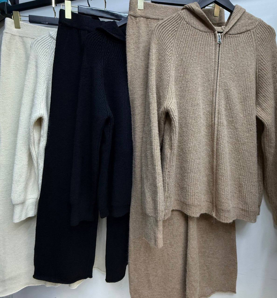 Женский костюм коричневый купить в Интернет-магазине Садовод База - цена 2500 руб Садовод интернет-каталог