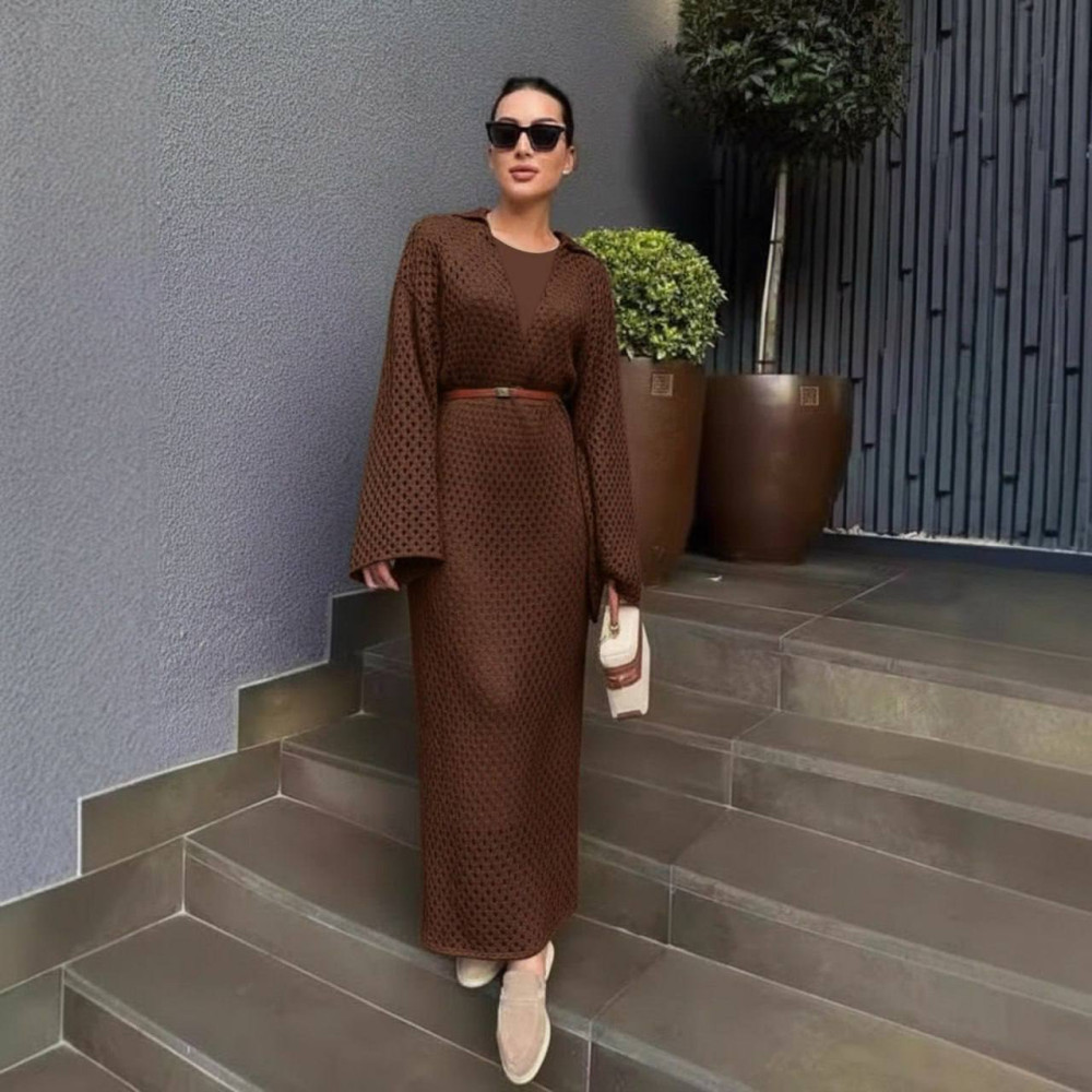 Женский костюм коричневый