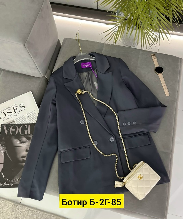 Женский пиджак серый