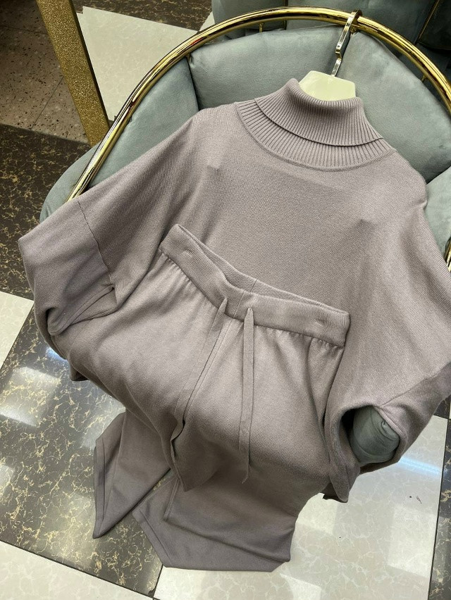 Женский костюм бежевый купить в Интернет-магазине Садовод База - цена 2500 руб Садовод интернет-каталог