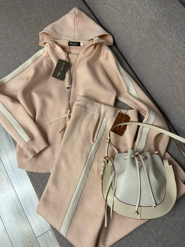 Спортивный женский костюм розовый купить в Интернет-магазине Садовод База - цена 2500 руб Садовод интернет-каталог