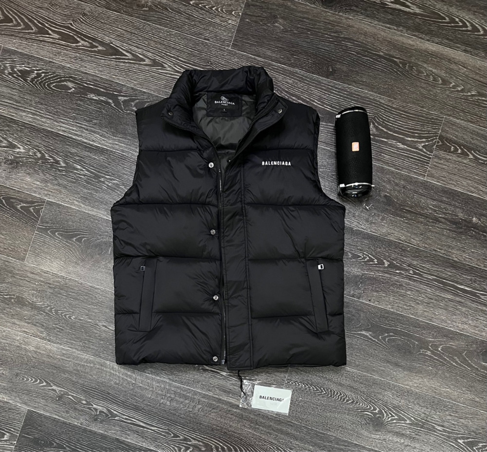 Жилетка черная купить в Интернет-магазине Садовод База - цена 2300 руб Садовод интернет-каталог