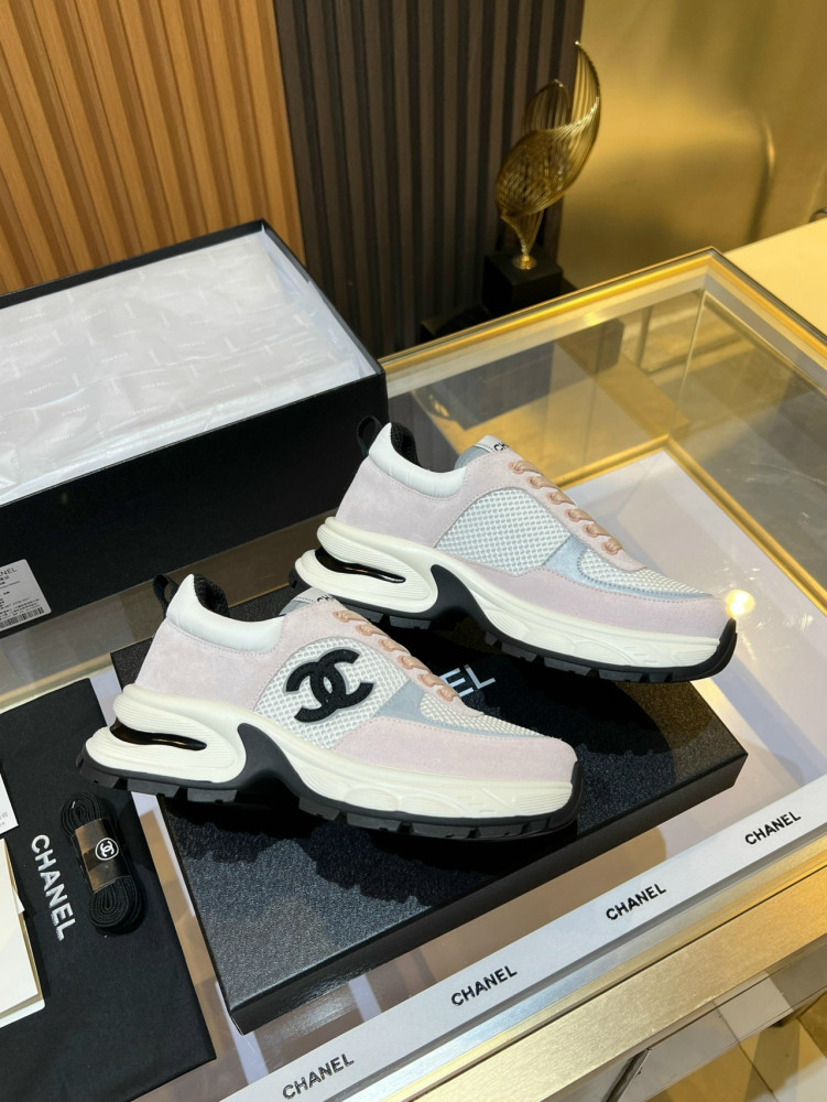 Кроссовки женские бежевые купить в Интернет-магазине Садовод База - цена 12000 руб Садовод интернет-каталог