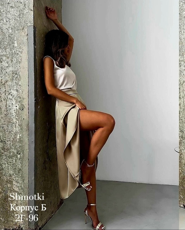 Роскошная юбка макси из мерцающего шелка- превзошла все ожидания от образа, образа на миллион ✨ купить в Интернет-магазине Садовод База - цена 300 руб Садовод интернет-каталог