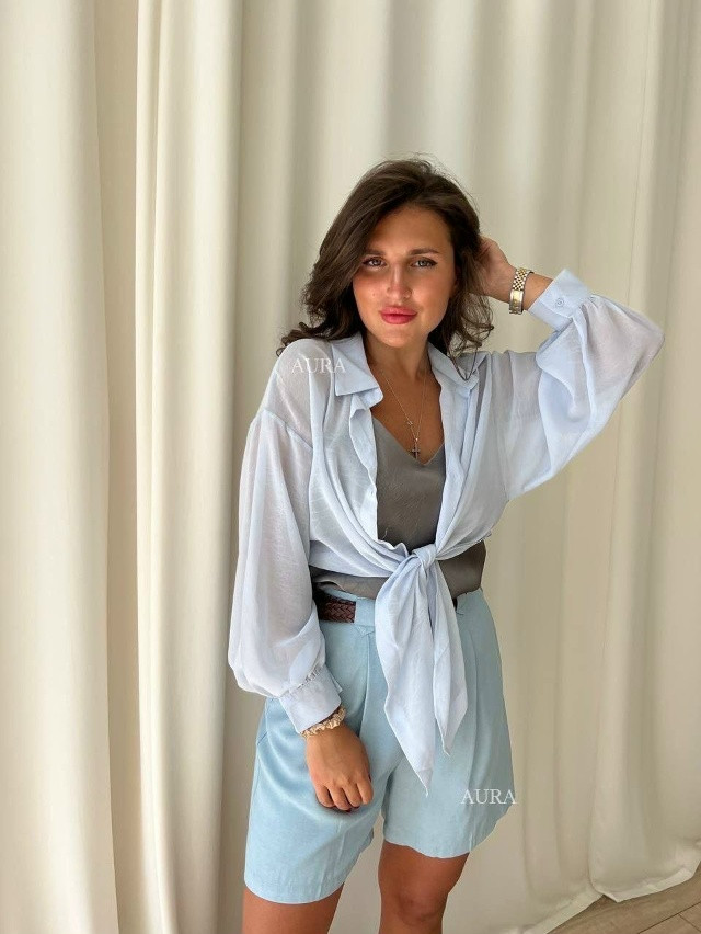 Женская рубашка белая