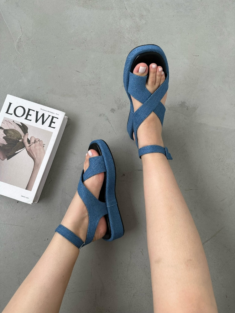 Босоножки женские синие