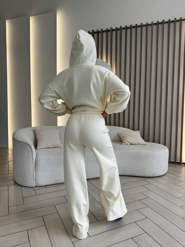 самые крутые костюмы вязаный с капюшоном купить в Интернет-магазине Садовод База - цена 2000 руб Садовод интернет-каталог