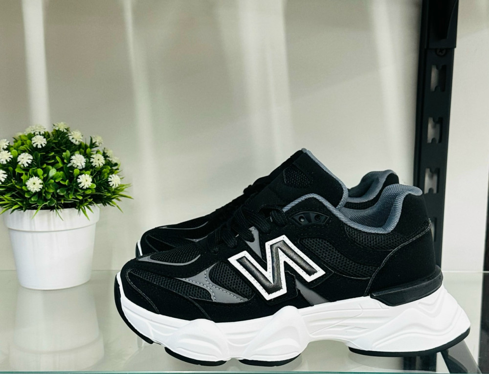 Кроссовки женские черные купить в Интернет-магазине Садовод База - цена 1250 руб Садовод интернет-каталог