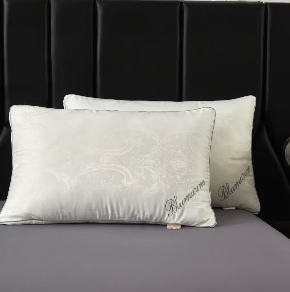 Натуральные подушки шелкопряда купить в Интернет-магазине Садовод База - цена 2800 руб Садовод интернет-каталог