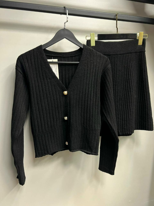 Женский костюм черный купить в Интернет-магазине Садовод База - цена 1300 руб Садовод интернет-каталог