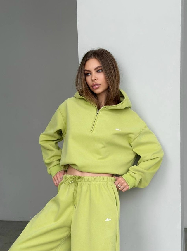 Женский костюм салатовый купить в Интернет-магазине Садовод База - цена 2900 руб Садовод интернет-каталог