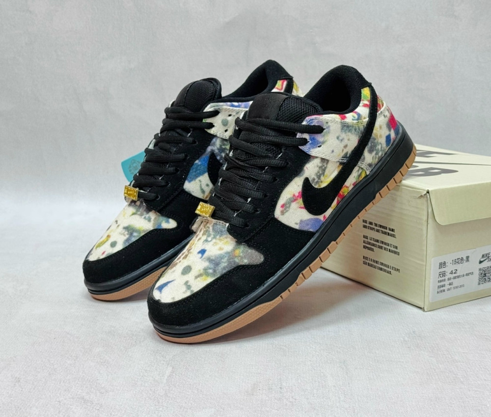 Кроссовки разноцветныйые купить в Интернет-магазине Садовод База - цена 1000 руб Садовод интернет-каталог