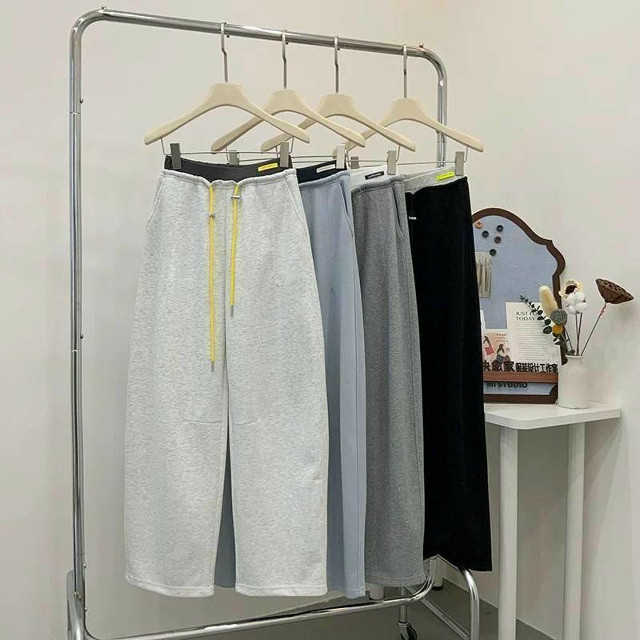 Женские брюки светло-серые купить в Интернет-магазине Садовод База - цена 1400 руб Садовод интернет-каталог