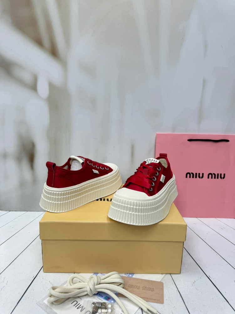 😍КЕДЫ  MIU MIU😍 купить в Интернет-магазине Садовод База - цена 4000 руб Садовод интернет-каталог