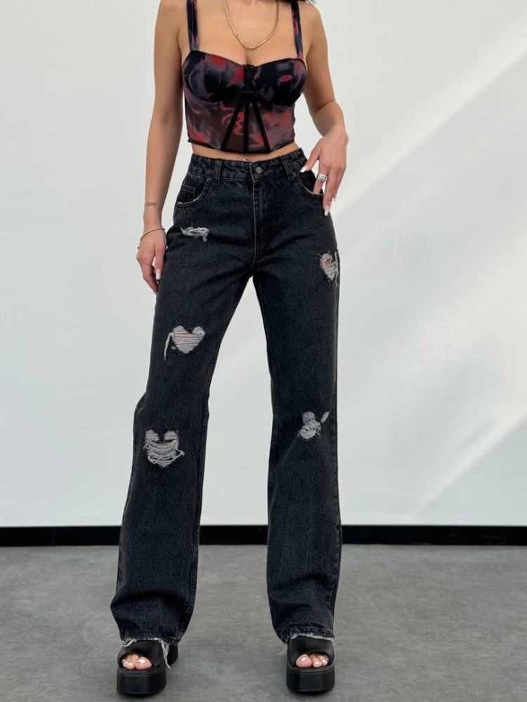 Черные джинсы с имитацией сердец 🥰💫Идеальная посадка. 😍 🤩 купить в Интернет-магазине Садовод База - цена 2350 руб Садовод интернет-каталог