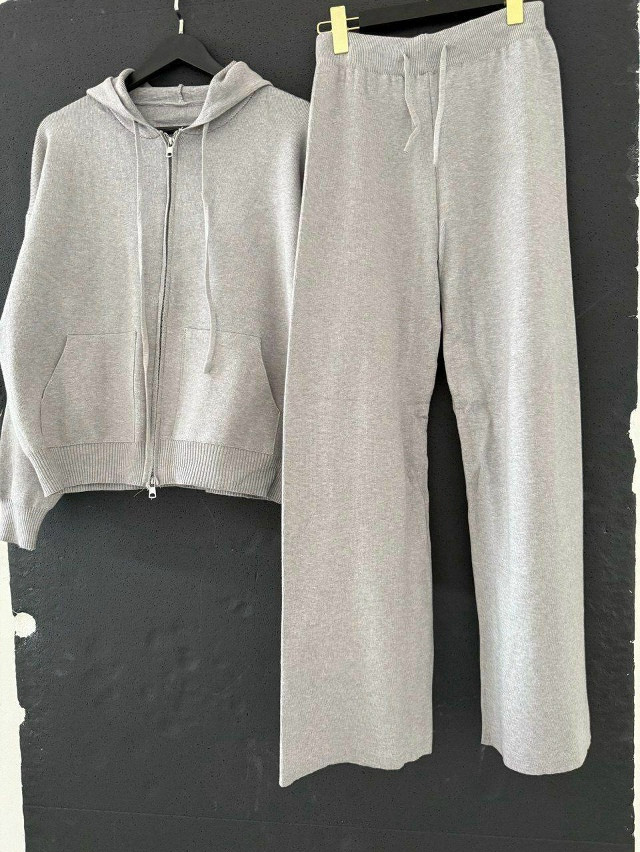 Женский костюм серый купить в Интернет-магазине Садовод База - цена 2200 руб Садовод интернет-каталог