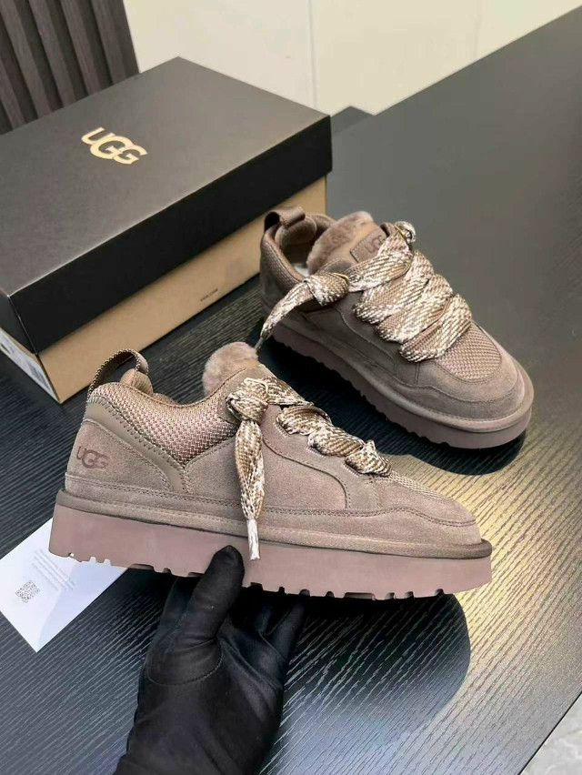 Кроссовки женские коричневые купить в Интернет-магазине Садовод База - цена 8500 руб Садовод интернет-каталог