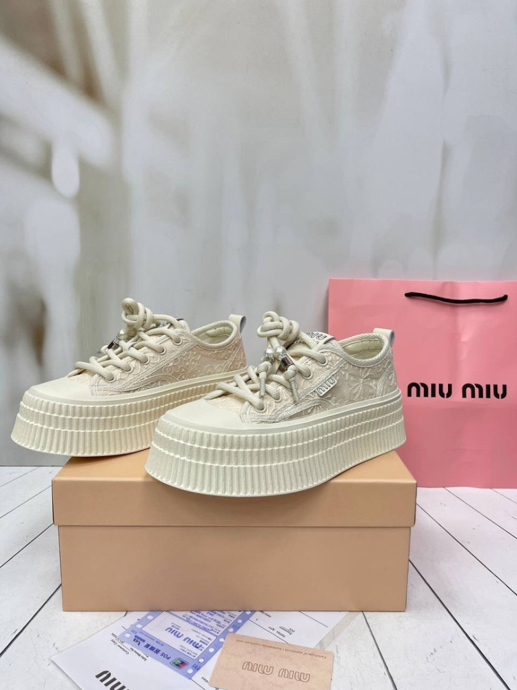 😍КЕДЫ  MIU MIU😍 купить в Интернет-магазине Садовод База - цена 4000 руб Садовод интернет-каталог