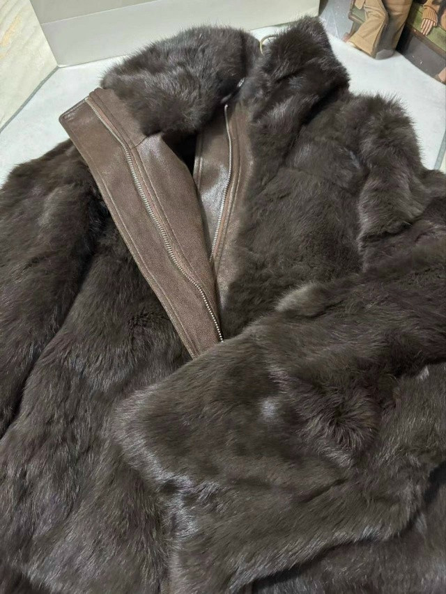 Куртка женская коричневая купить в Интернет-магазине Садовод База - цена 6100 руб Садовод интернет-каталог