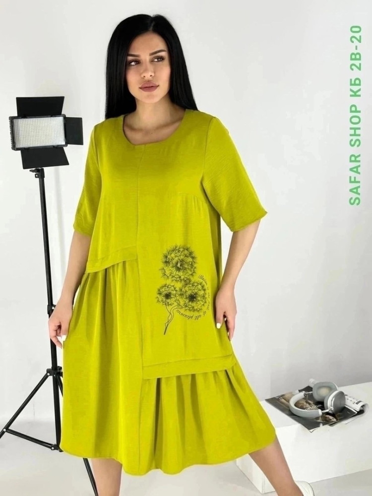 Платье оригинального пошива, свободного фасона.Ткань: Сингапур купить в Интернет-магазине Садовод База - цена 800 руб Садовод интернет-каталог