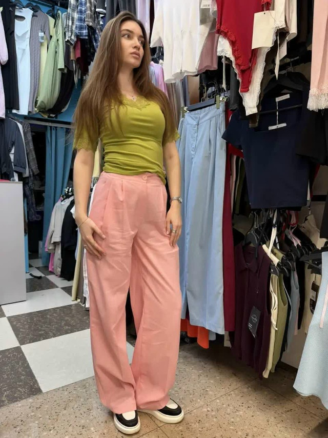 Женские брюки розовые купить в Интернет-магазине Садовод База - цена 1700 руб Садовод интернет-каталог