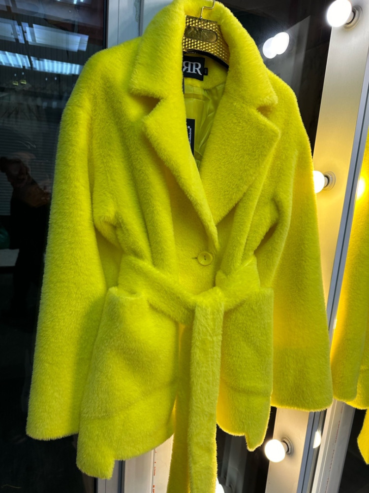 Женское пальто желтое купить в Интернет-магазине Садовод База - цена 4600 руб Садовод интернет-каталог