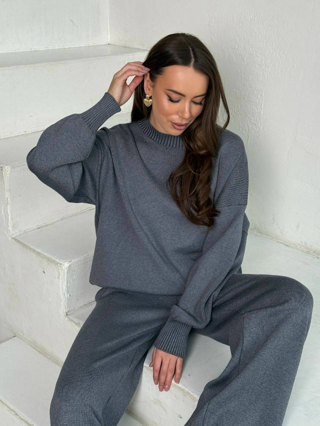 Женский костюм темно-серый купить в Интернет-магазине Садовод База - цена 2300 руб Садовод интернет-каталог