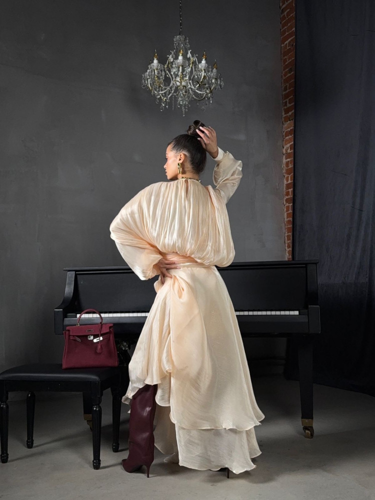 Платье бежевое купить в Интернет-магазине Садовод База - цена 4800 руб Садовод интернет-каталог