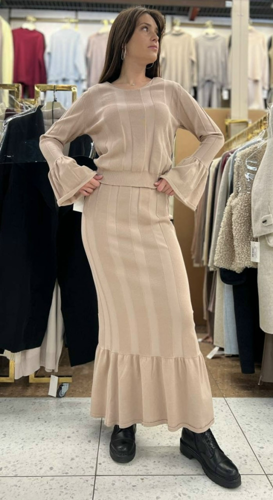 Женский костюм бежевый купить в Интернет-магазине Садовод База - цена 2100 руб Садовод интернет-каталог