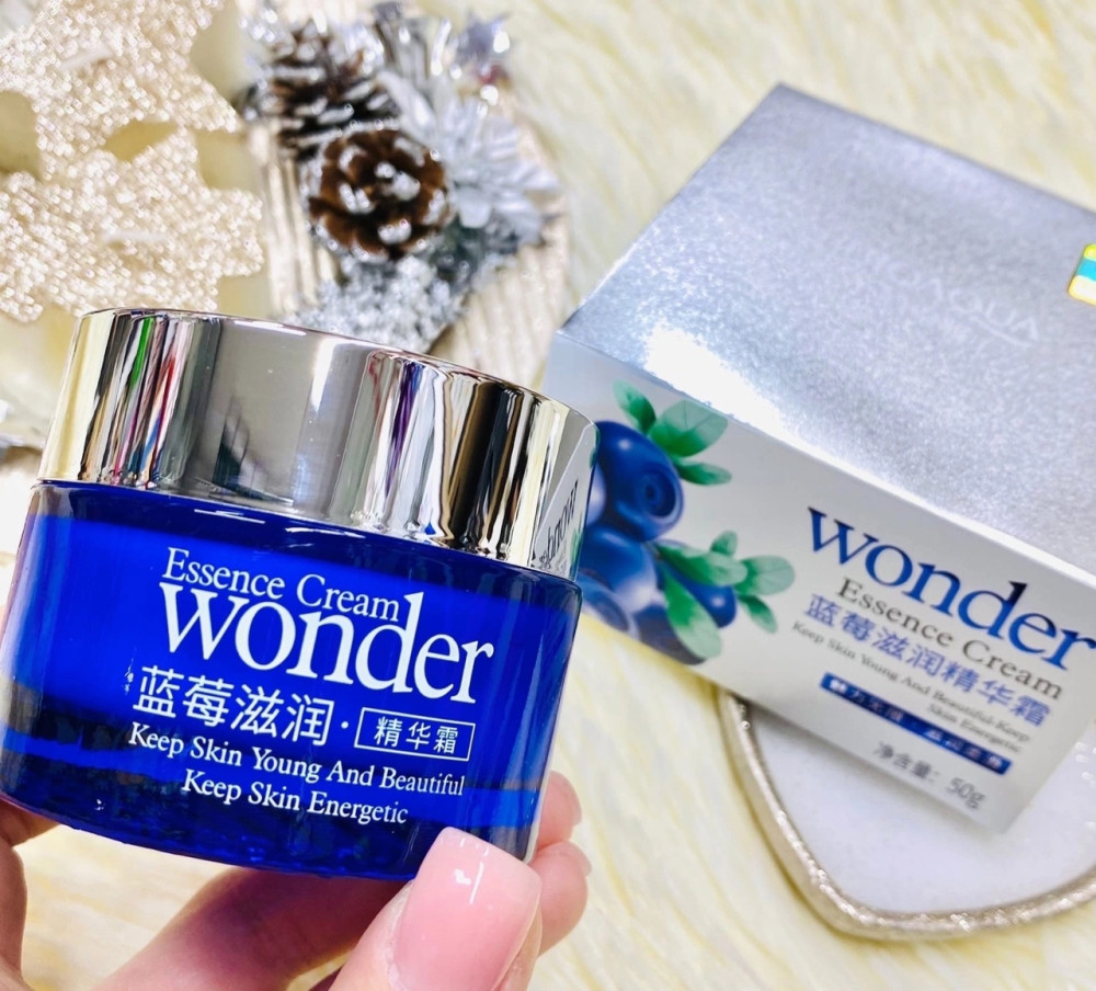 🌿Крем для лица с экстрактом черники отбеливающий и увлажняющий BIOAQUA Essence Cream Wonder (50мл) ❤️ купить в Интернет-магазине Садовод База - цена 50 руб Садовод интернет-каталог