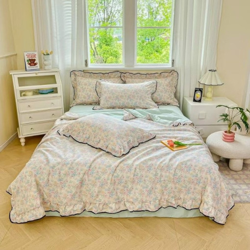 Комплект постельного белья с готовым одеялом из жатой ткани САДОВОД официальный интернет-каталог