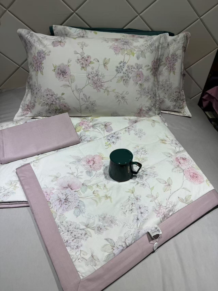 Семейный комплект постельного белья купить в Интернет-магазине Садовод База - цена 5200 руб Садовод интернет-каталог