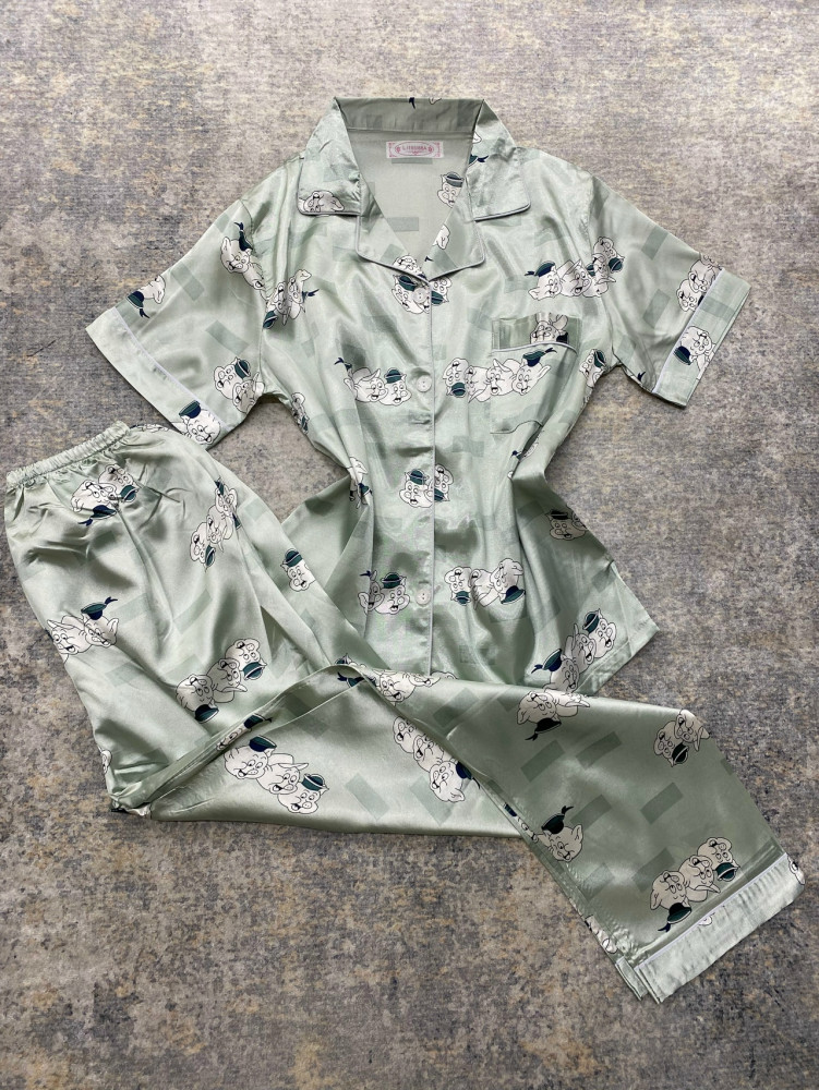 пижама зеленая
