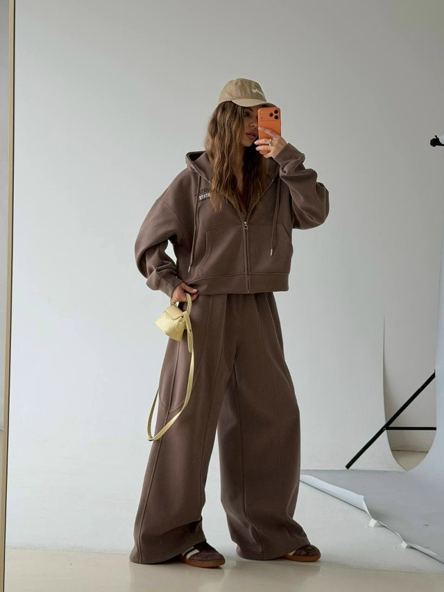 Женский костюм коричневый купить в Интернет-магазине Садовод База - цена 3000 руб Садовод интернет-каталог