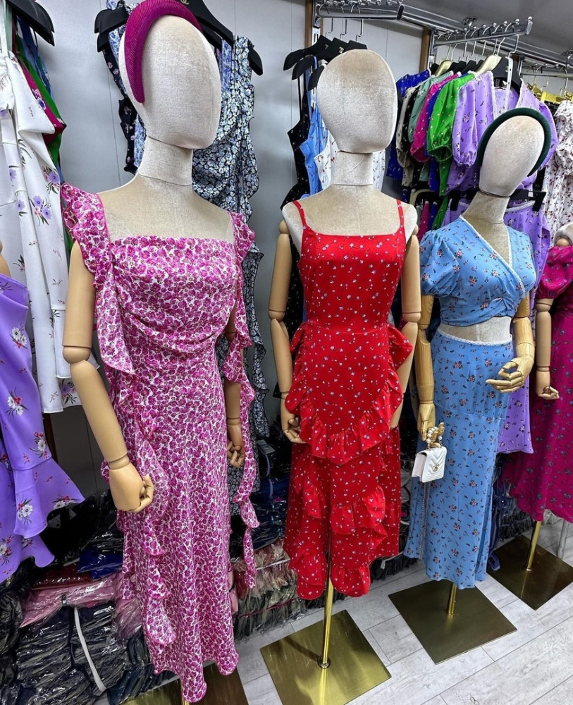 Очень красивое,нежное платье купить в Интернет-магазине Садовод База - цена 1500 руб Садовод интернет-каталог