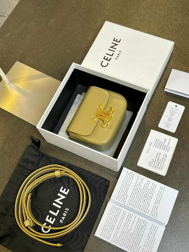 Сумка салатовая купить в Интернет-магазине Садовод База - цена 20000 руб Садовод интернет-каталог