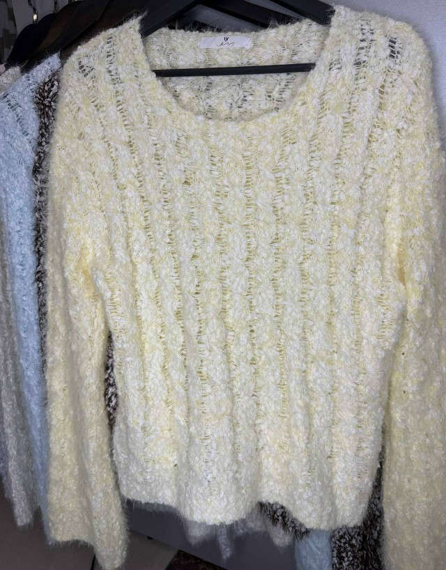 Свитер женский белый купить в Интернет-магазине Садовод База - цена 1200 руб Садовод интернет-каталог