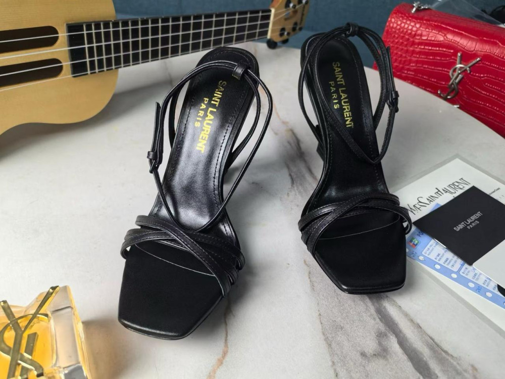 БОСОНОЖКИ НА КАБЛУКЕ купить в Интернет-магазине Садовод База - цена 10000 руб Садовод интернет-каталог