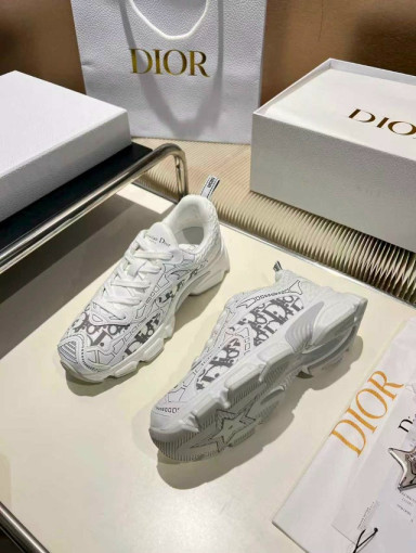 Кроссовки САДОВОД официальный интернет-каталог