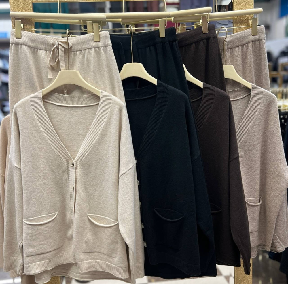 Женский костюм бежевый купить в Интернет-магазине Садовод База - цена 2200 руб Садовод интернет-каталог