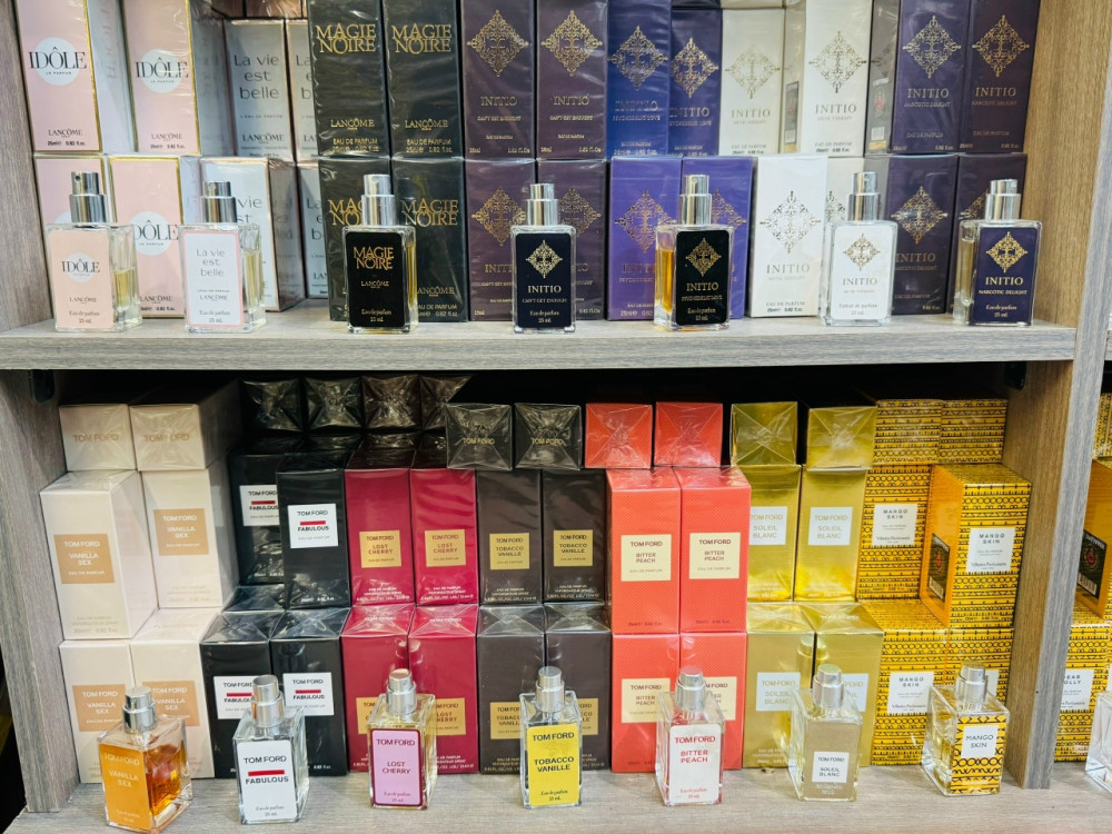 Парфюм купить в Интернет-магазине Садовод База - цена 400 руб Садовод интернет-каталог
