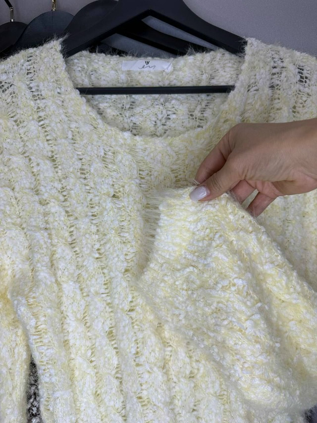 Свитер женский белый купить в Интернет-магазине Садовод База - цена 1200 руб Садовод интернет-каталог