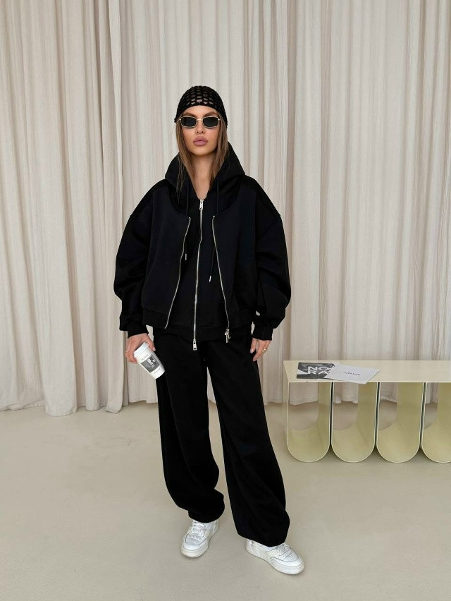 Женский костюм черный